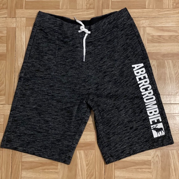 Boys shorts - Picture 1 of 1